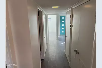 3713 E Glenrosa Avenue, Phoenix, AZ 85018 - Photo 9