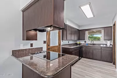 532 N 54th Street, Mesa, AZ 85205 - Photo 11