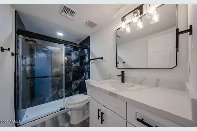 2024 W Hadley Street, Phoenix, AZ 85009 - Photo 7