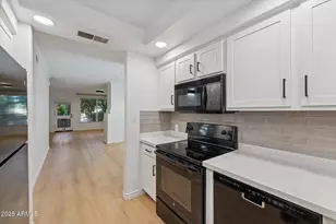 10101 N Arabian Trail, Scottsdale, AZ 85258 - Photo 7