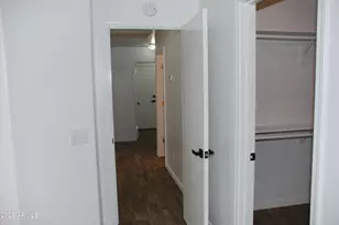 249 W Grovers Ave, Phoenix, AZ 85023 - Photo 21