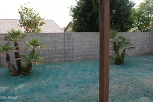 249 W Grovers Ave, Phoenix, AZ 85023 - Photo 7