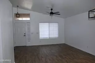 249 W Grovers Ave, Phoenix, AZ 85023 - Photo 11