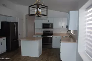 249 W Grovers Ave, Phoenix, AZ 85023 - Photo 13