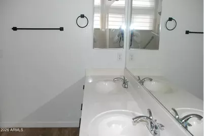 249 W Grovers Avenue, Phoenix, AZ 85023 - Photo 23