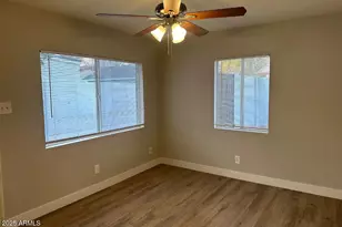 2532 W Morten Ave, Phoenix, AZ 85051 - Photo 11