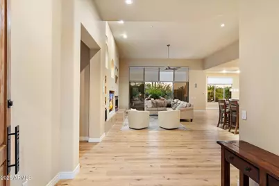 9516 E Monument Drive, Scottsdale, AZ 85262 - Photo 9