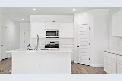 10123 S Weiser Drive, Apache Junction, AZ 85120 - Photo 5