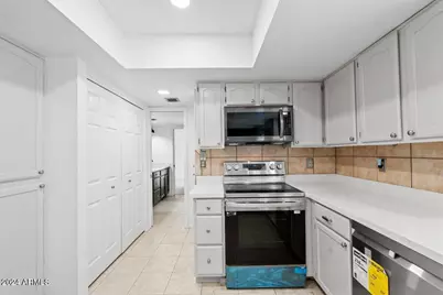 6105 N 12th Way, Phoenix, AZ 85014 - Photo 11