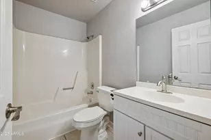 7208 W Medlock Dr, Glendale, AZ 85303 - Photo 11