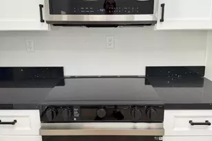 2233 E Behrend Dr, Phoenix, AZ 85024 - Photo 15