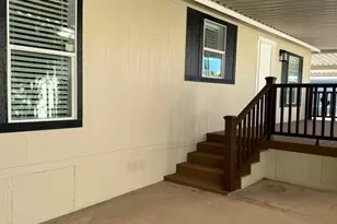 2233 E Behrend Dr, Phoenix, AZ 85024 - Photo 33