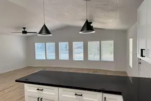 2233 E Behrend Dr, Phoenix, AZ 85024 - Photo 11