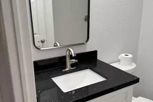 2233 E Behrend Dr, Phoenix, AZ 85024 - Photo 23