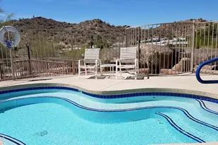 2233 E Behrend Dr, Phoenix, AZ 85024 - Photo 39