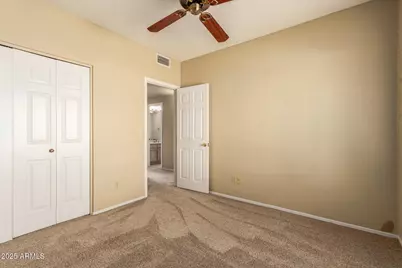 1007 E Secretariat Drive, Tempe, AZ 85284 - Photo 25