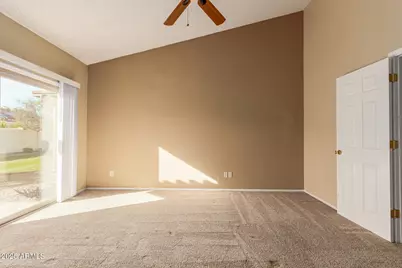 1007 E Secretariat Drive, Tempe, AZ 85284 - Photo 19