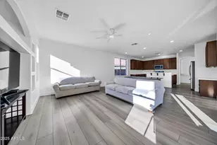 16529 W Saguaro Ln, Surprise, AZ 85388 - Photo 11