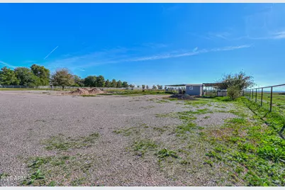 48217 W Quail Run Way #8, Maricopa, AZ 85139 - Photo 27