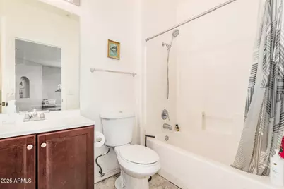 6770 N 47th Avenue #2018, Glendale, AZ 85301 - Photo 23