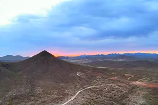 11886 W Burnside Trail, Peoria, AZ 85383 - Photo 35