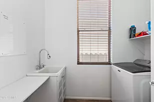 17604 W Surrey Dr, Surprise, AZ 85388 - Photo 31