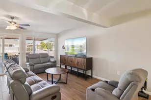 10508 W Kelso Dr, Sun City, AZ 85351 - Photo 3