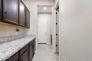 19880 E Apricot Ln, Queen Creek, AZ 85142 - Photo 21