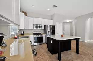 3022 W Redwood Ln, Phoenix, AZ 85045 - Photo 9