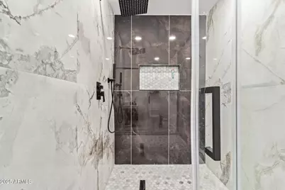 5704 W Purdue Circle, Glendale, AZ 85302 - Photo 31