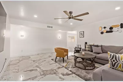 5704 W Purdue Circle, Glendale, AZ 85302 - Photo 7