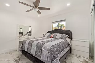 5704 W Purdue Cir, Glendale, AZ 85302 - Photo 21