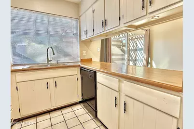 924 S Casitas Drive #C, Tempe, AZ 85281 - Photo 9