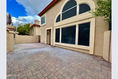 10255 N 12th Place #3, Phoenix, AZ 85020 - Photo 1