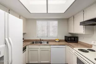 700 E Mesquite Cir, Tempe, AZ 85288 - Photo 9