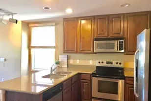 1303 S Sabino Dr, Gilbert, AZ 85296 - Photo 3