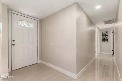 5528 W Carol Avenue, Glendale, AZ 85302 - Photo 3