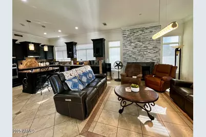 21428 N 55th Avenue, Glendale, AZ 85308 - Photo 9