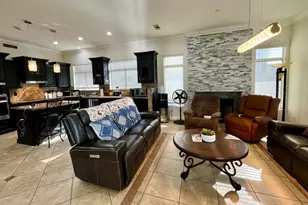 21428 N 55th Ave, Glendale, AZ 85308 - Photo 9