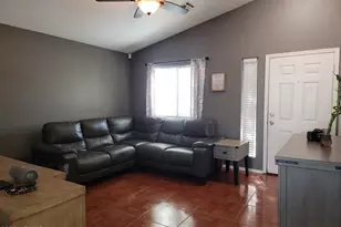 1124 W Nancy Ln, Phoenix, AZ 85041 - Photo 3