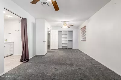 2828 N 72nd Avenue, Phoenix, AZ 85035 - Photo 17