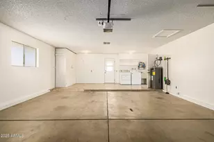 10461 W Sutters Gold Ln, Sun City, AZ 85351 - Photo 13