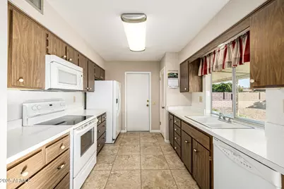 10461 W Sutters Gold Lane, Sun City, AZ 85351 - Photo 25