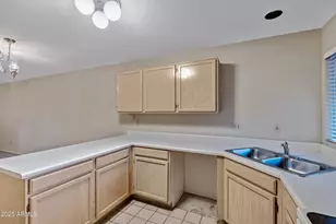 220 N 22nd Pl, Mesa, AZ 85213 - Photo 7