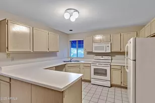 220 N 22nd Pl, Mesa, AZ 85213 - Photo 5