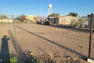 215 N Myers Blvd, Eloy, AZ 85131 - Photo 1