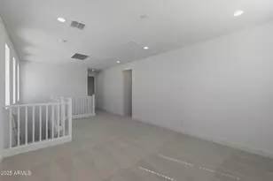 3298 W Garnet St, San Tan Valley, AZ 85144 - Photo 31