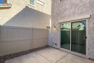 1958 W Busoni Pl, Phoenix, AZ 85023 - Photo 17