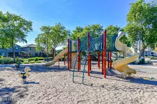 1958 W Busoni Pl, Phoenix, AZ 85023 - Photo 35