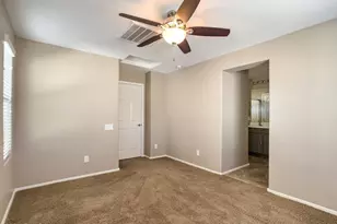 1958 W Busoni Pl, Phoenix, AZ 85023 - Photo 19